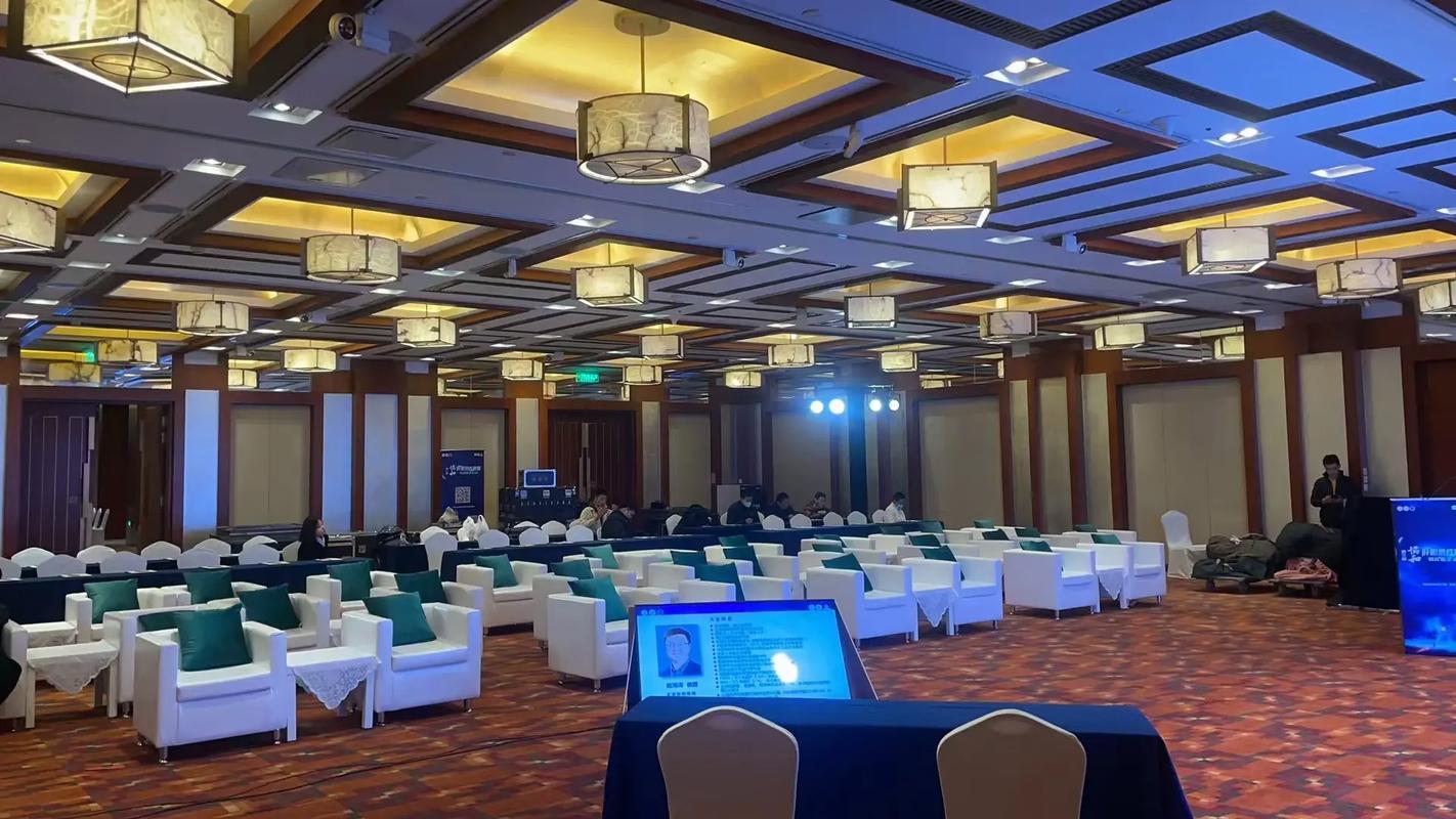 北京國際飯店會議中心沙發擺放完成，打造專業會議與休閑空間